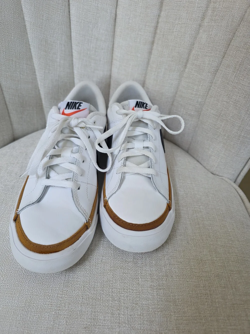 Nike like new